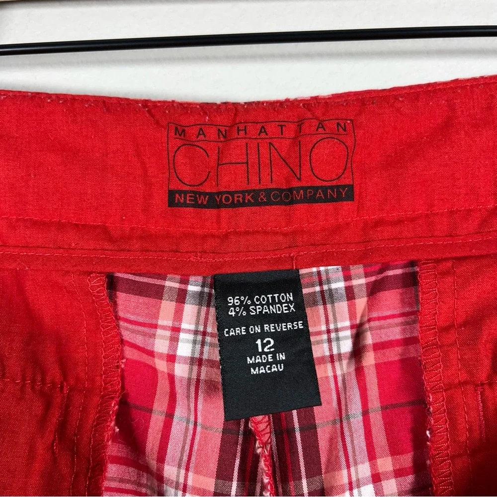 New York & Company Manhattan Chino Women’s Red Plaid Shorts Size 12